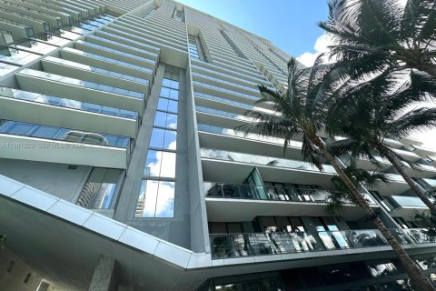 Copropriété à vendre à Miami, Floride: 2 chambres, 116.96 m2 № 2052314 - photo 25