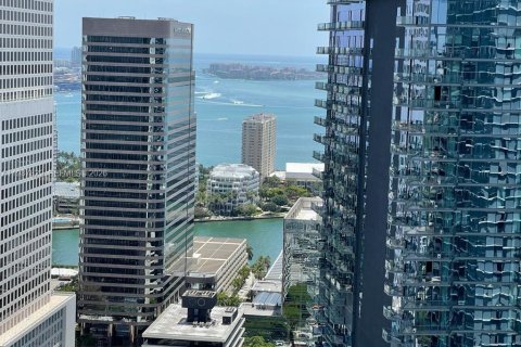 Copropriété à vendre à Miami, Floride: 2 chambres, 116.96 m2 № 2052314 - photo 2