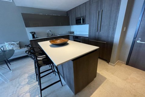 Copropriété à vendre à Miami, Floride: 2 chambres, 116.96 m2 № 2052314 - photo 4