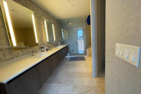 Copropriété à vendre à Miami, Floride: 2 chambres, 116.96 m2 № 2052314 - photo 6