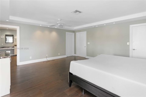 Casa en alquiler en Hollywood, Florida, 5 dormitorios, 328.6 m2 № 1996810 - foto 16