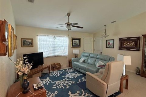 House in North Port, Florida 3 bedrooms, 133.41 sq.m. № 2358246 - photo 17