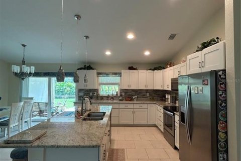 House in North Port, Florida 3 bedrooms, 133.41 sq.m. № 2358246 - photo 13