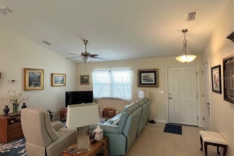 House in North Port, Florida 3 bedrooms, 133.41 sq.m. № 2358246 - photo 16