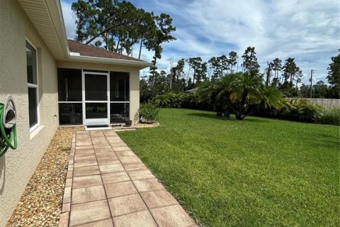 House in North Port, Florida 3 bedrooms, 133.41 sq.m. № 2358246 - photo 24
