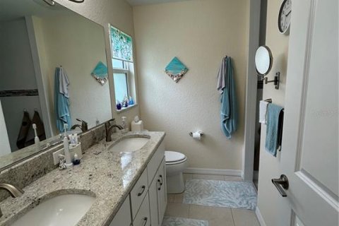 House in North Port, Florida 3 bedrooms, 133.41 sq.m. № 2358246 - photo 5
