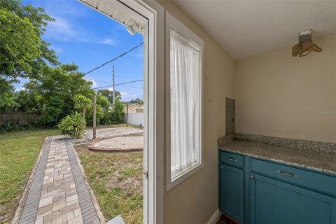 Villa ou maison à vendre à Saint Petersburg, Floride: 2 chambres, 73.86 m2 № 2396012 - photo 19