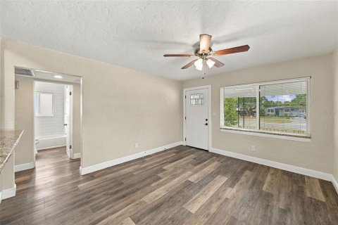 Villa ou maison à vendre à Saint Petersburg, Floride: 2 chambres, 73.86 m2 № 2396012 - photo 6