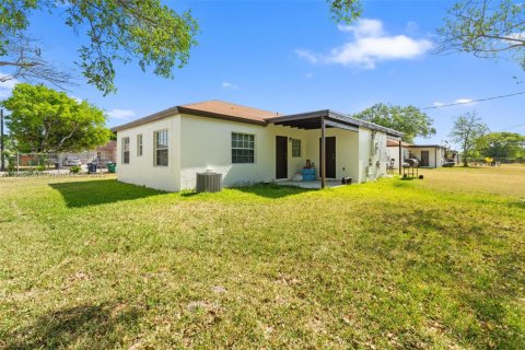 Propiedad comercial en venta en Miami, Florida № 1959597 - foto 28
