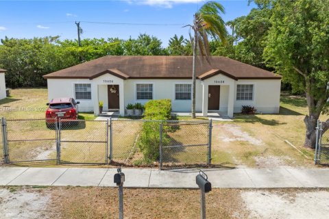 Propiedad comercial en venta en Miami, Florida № 1959597 - foto 25