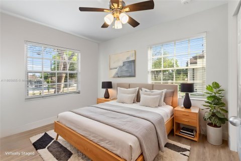 Propiedad comercial en venta en Miami, Florida № 1959597 - foto 11