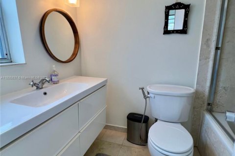 Copropriété à vendre à Miami Beach, Floride: 1 chambre, 72 m2 № 1937050 - photo 8