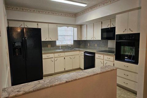 Condominio en alquiler en Clearwater, Florida, 2 dormitorios, 130.06 m2 № 1901799 - foto 5
