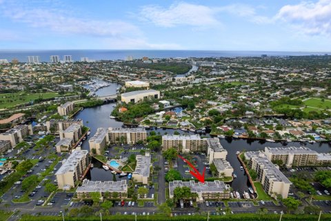 Condo in Boca Raton, Florida, 2 bedrooms  № 2393195 - photo 25