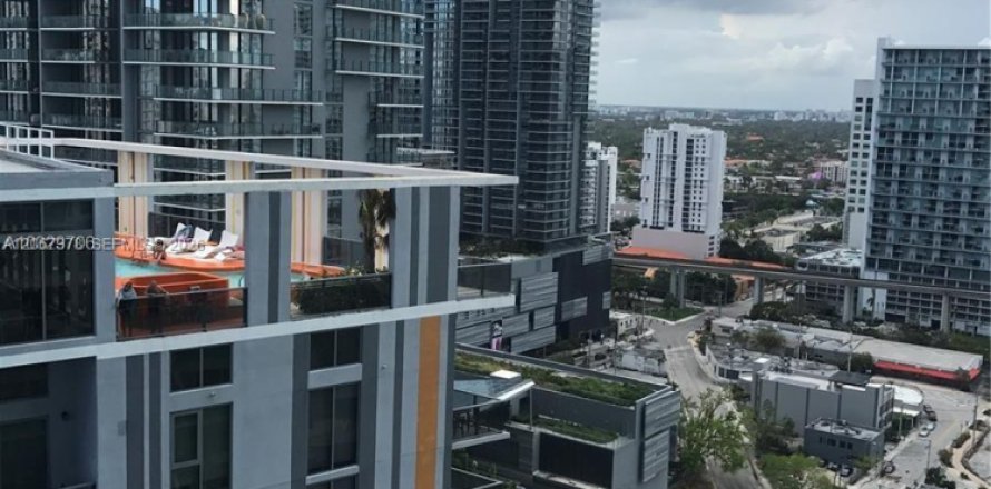 Condominio en Miami, Florida, 1 dormitorio № 2339857