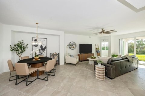 Condo in Venice, Florida, 3 bedrooms in WELLEN PARK  № 2125671 - photo 5