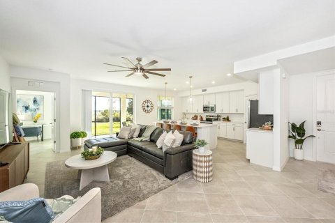 Condo in Venice, Florida, 3 bedrooms in WELLEN PARK  № 2125671 - photo 11