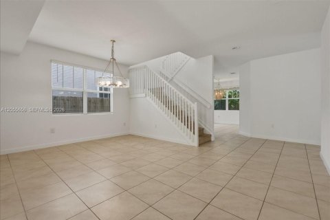 Villa ou maison à vendre à Homestead, Floride: 4 chambres, 268.86 m2 № 2244908 - photo 17