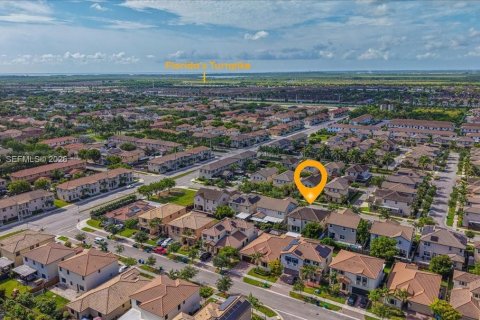 Villa ou maison à vendre à Homestead, Floride: 4 chambres, 268.86 m2 № 2244908 - photo 8
