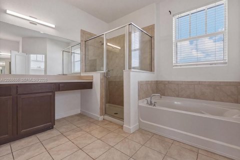 Villa ou maison à vendre à Homestead, Floride: 4 chambres, 268.86 m2 № 2244908 - photo 27