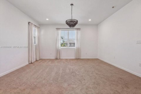 Villa ou maison à vendre à Homestead, Floride: 4 chambres, 268.86 m2 № 2244908 - photo 20