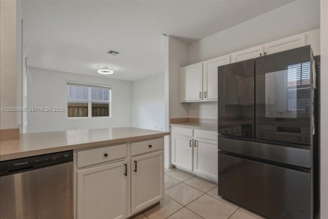 Villa ou maison à vendre à Homestead, Floride: 4 chambres, 268.86 m2 № 2244908 - photo 11