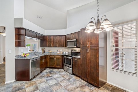 Casa en venta en Tampa, Florida, 4 dormitorios, 151.8 m2 № 2232025 - foto 15