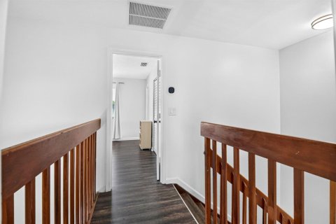 Купить таунхаус в Уэст-Палм-Бич, Флорида 5 комнат, 139.54м2, № 2247996 - фото 19