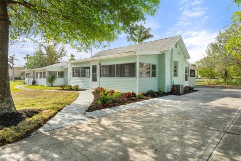 Casa en venta en Punta Gorda, Florida, 3 dormitorios, 100.33 m2 № 1609349 - foto 2