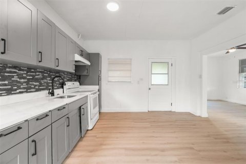 Casa en venta en Punta Gorda, Florida, 3 dormitorios, 100.33 m2 № 1609349 - foto 5