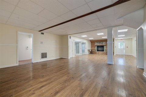 Propiedad comercial en alquiler en Dunedin, Florida, 434.78 m2 № 1687712 - foto 9