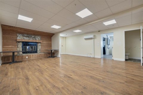 Propiedad comercial en alquiler en Dunedin, Florida, 434.78 m2 № 1687712 - foto 11