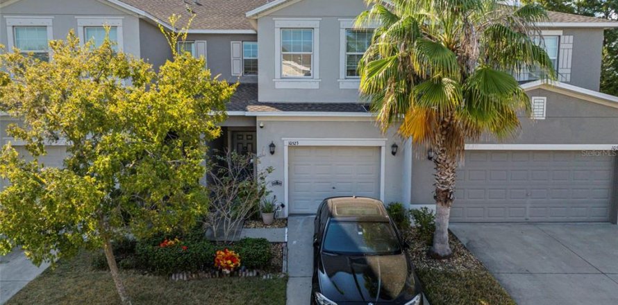 Townhouse in Riverview, Florida 3 bedrooms, 179.12 sq.m. № 2213797