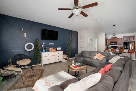 Townhouse in Riverview, Florida 3 bedrooms, 179.12 sq.m. № 2213797 - photo 8