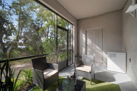 Townhouse in Riverview, Florida 3 bedrooms, 179.12 sq.m. № 2213797 - photo 28