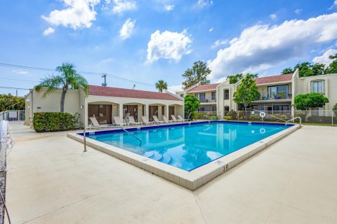 Condo in Jupiter, Florida, 1 bedroom  № 996122 - photo 1