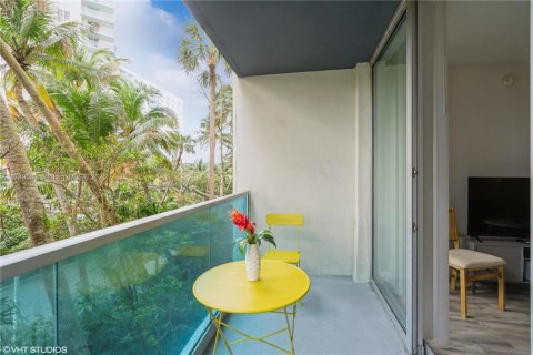 Condominio en venta en Hollywood, Florida, 1 dormitorio, 84.08 m2 № 1741744 - foto 17