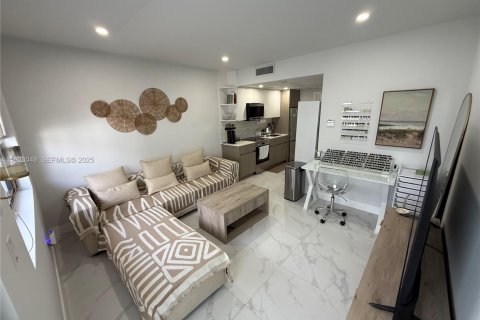 Appartement à louer à Miami Beach, Floride: 1 chambre № 1976784 - photo 1