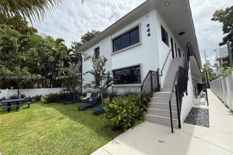 Appartement à louer à Miami Beach, Floride: 1 chambre № 1976784 - photo 14