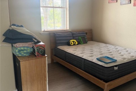 Touwnhouse à vendre à Doral, Floride: 2 chambres, 123.37 m2 № 2006797 - photo 21