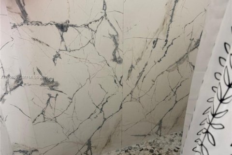 Touwnhouse à vendre à Doral, Floride: 2 chambres, 123.37 m2 № 2006797 - photo 26