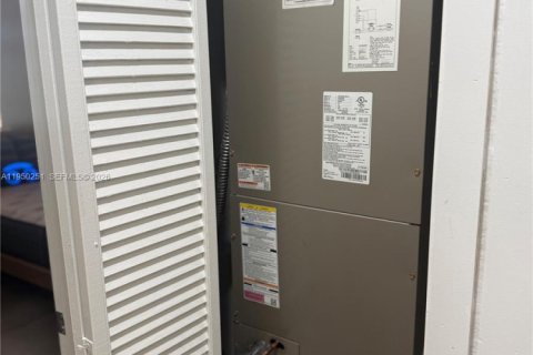 Touwnhouse à vendre à Doral, Floride: 2 chambres, 123.37 m2 № 2006797 - photo 22