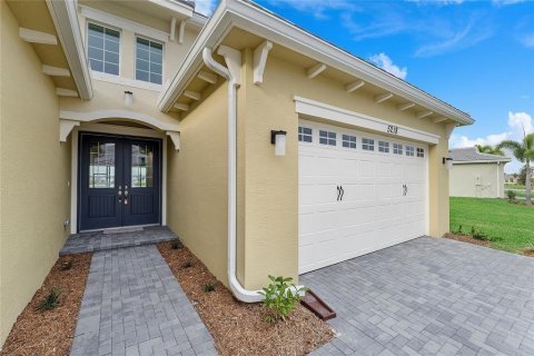 House in Westlake, Florida 4 bedrooms, 369.66 sq.m. № 2081897 - photo 4