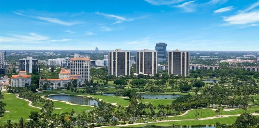 Condo à Aventura, Floride, 2 chambres  № 2001501