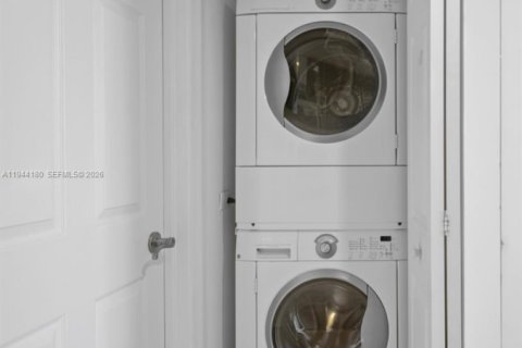 Copropriété à vendre à Aventura, Floride: 2 chambres, 109.72 m2 № 2001501 - photo 21