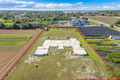 Купить земельный участок в Хомстед, Флорида № 2005161 - фото 7