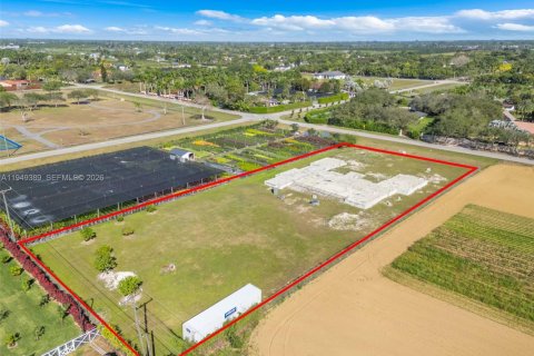 Купить земельный участок в Хомстед, Флорида № 2005161 - фото 8