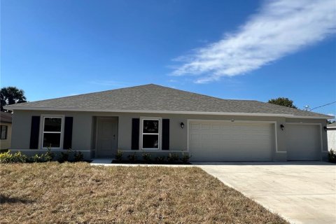 Villa ou maison à Palm Coast, Floride 4 chambres, 167.78 m2 № 2203955