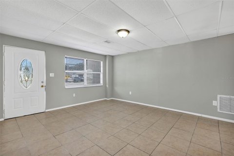 Villa ou maison à louer à Davenport, Floride: 3 chambres, 106.28 m2 № 2431247 - photo 7