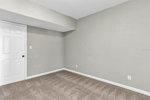 Villa ou maison à louer à Davenport, Floride: 3 chambres, 106.28 m2 № 2431247 - photo 25